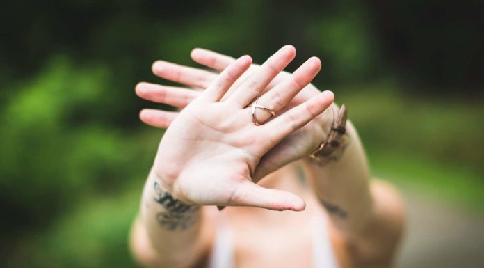 Stop Being a Pushover – Women Don’t Want Your Power