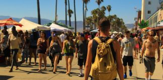 Build Your Confidence by Saying Hello to 100 Strangers