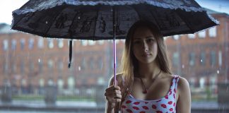 If You Want to Get Better at Approaching Women, You Need to Answer This Question