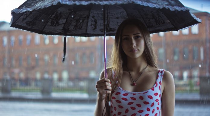If You Want to Get Better at Approaching Women, You Need to Answer This Question