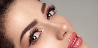 Signs She’s Flirting with You – Part 1