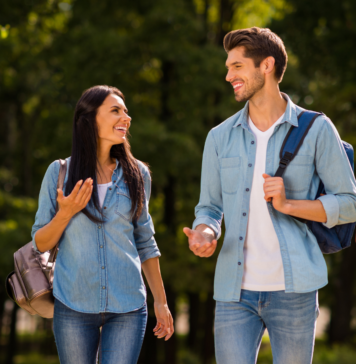 One Trick That Will Make Her Talk To You Give compliment to her